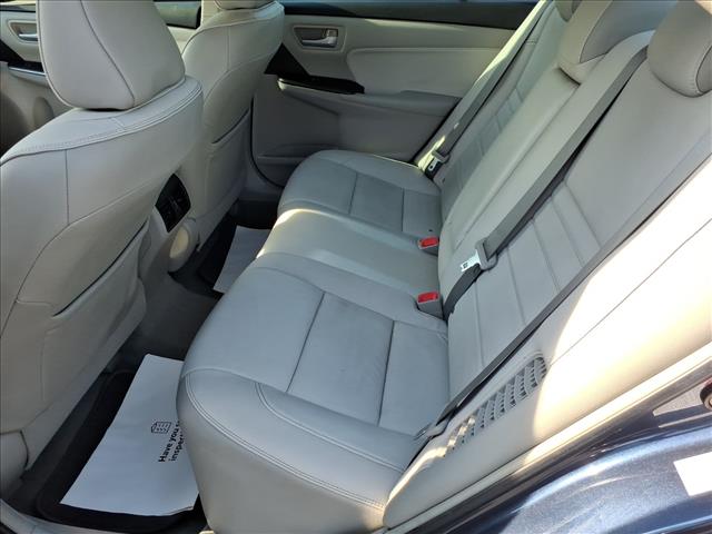 2016 Toyota Camry Hybrid LE - Photo 8
