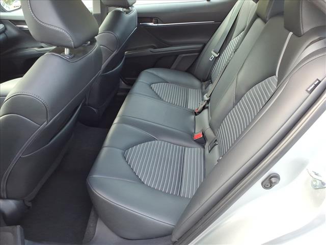 2024 Toyota Camry SE - Photo 8