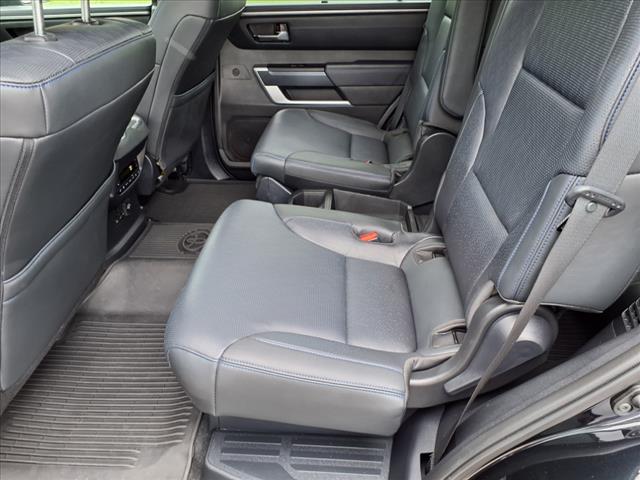 2025 Toyota Sequoia Platinum - Photo 8