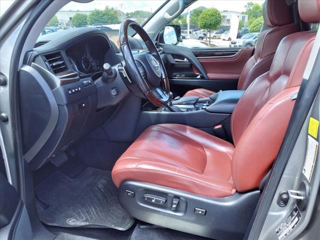 2017 Lexus LX 570 Base - Photo 8