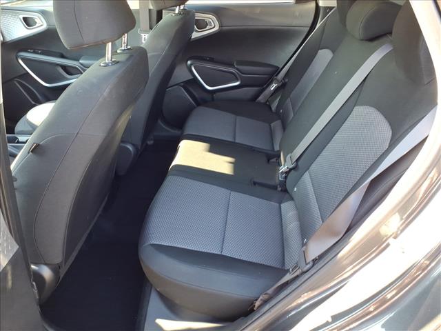 2023 Kia Soul LX - Photo 8