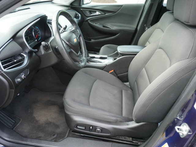2018 Chevrolet Malibu LT - Photo 9