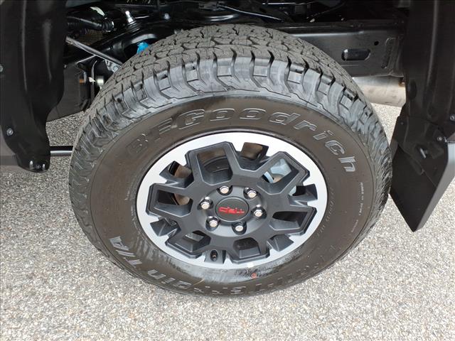 2025 Toyota Tacoma TRD Off-Road - Photo 9