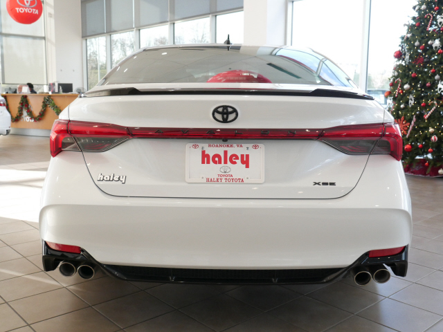 2021 Toyota Avalon XSE Nightshade - Photo 9