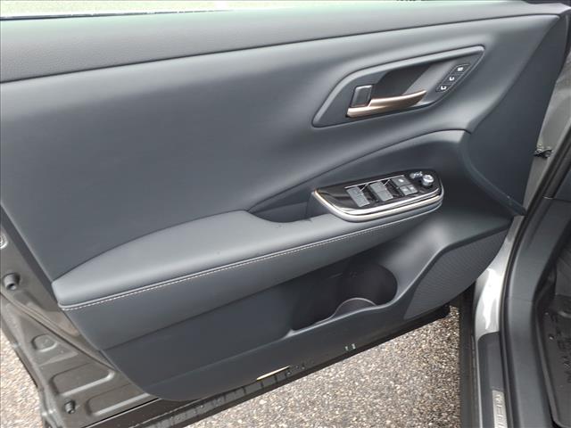 2026 Toyota Crown Platinum - Photo 9