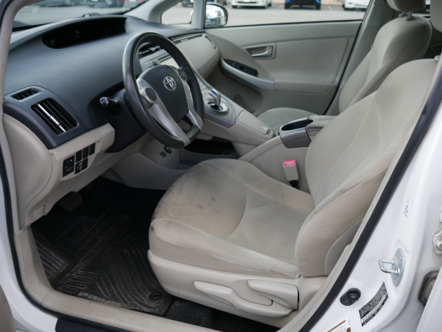 2013 Toyota Prius Three - Photo 9