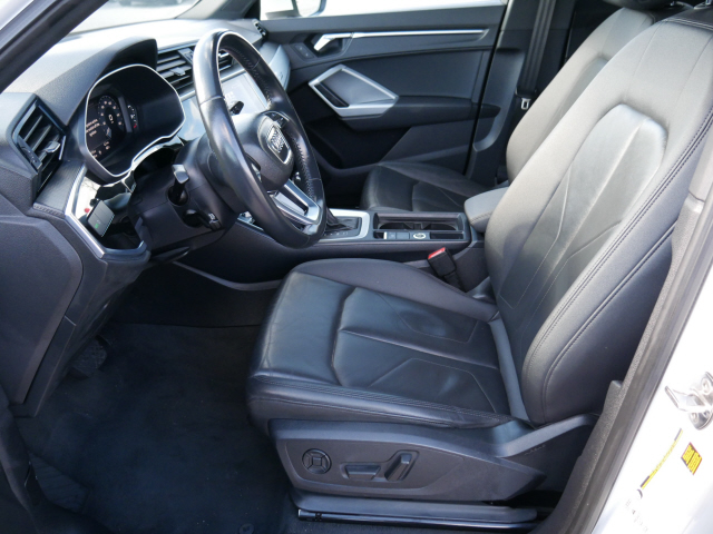 2020 Audi Q3 2.0T quattro Premium - Photo 9