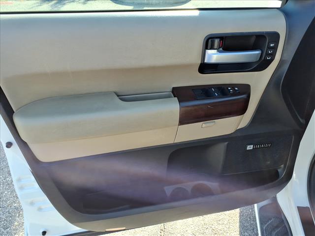 2017 Toyota Sequoia Platinum