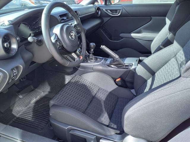 2025 Toyota GR86 Base