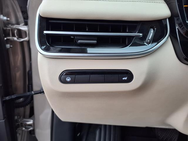 2022 INFINITI QX60 Luxe