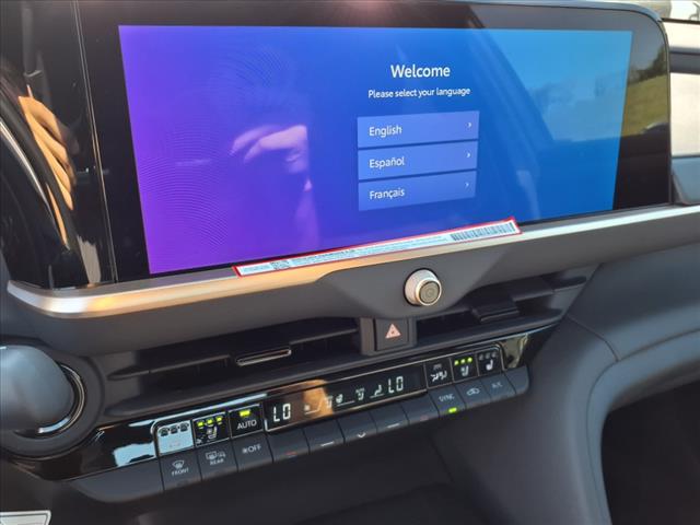 2026 Toyota Crown Platinum