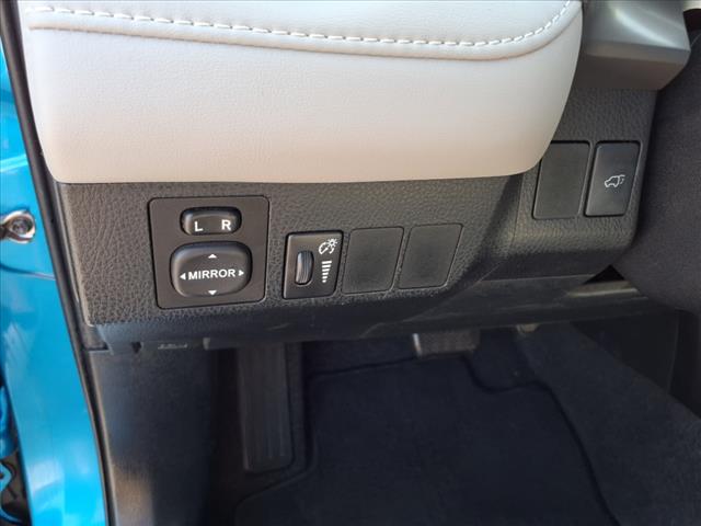 2016 Toyota RAV4 Hybrid XLE