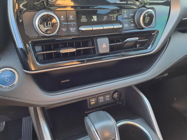 2022 Toyota Highlander Hybrid LE
