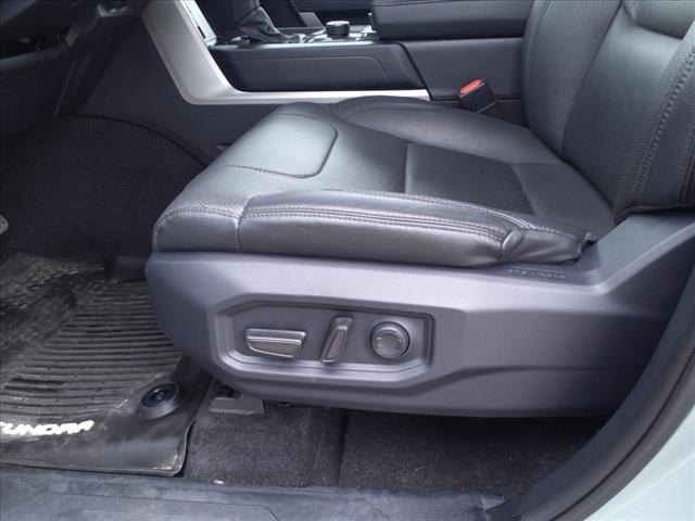 2022 Toyota Tundra SR5