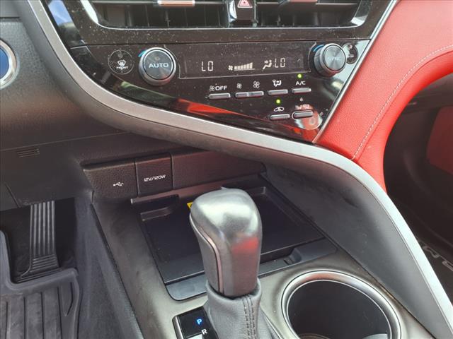 2022 Toyota Camry Hybrid XSE