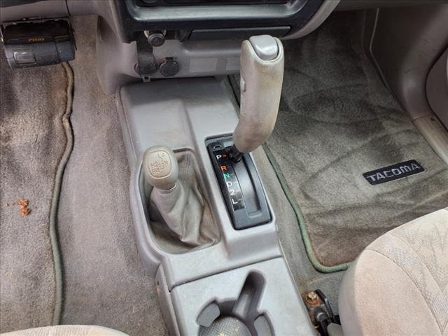2004 Toyota Tacoma Base