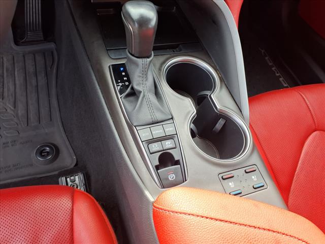 2022 Toyota Camry Hybrid XSE