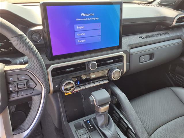 2025 Toyota Tacoma Limited HV