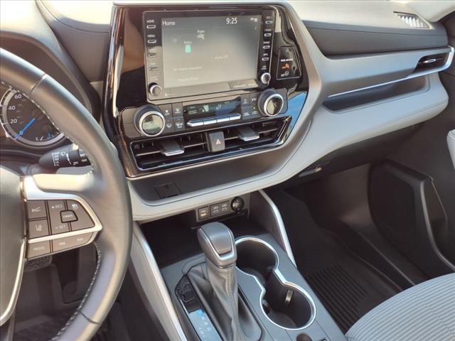 2022 Toyota Highlander Hybrid LE