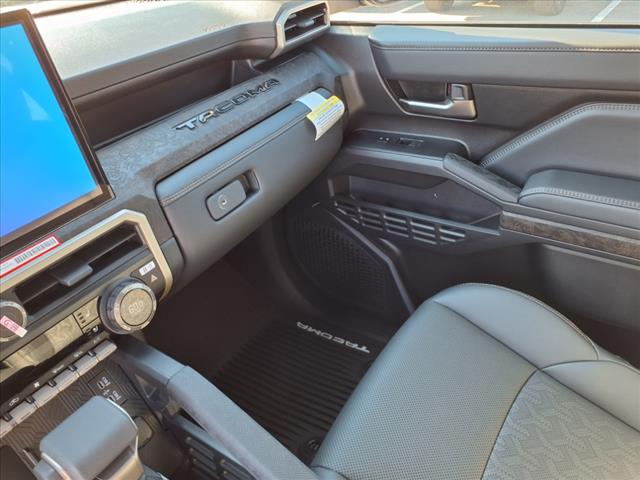2025 Toyota Tacoma Limited HV