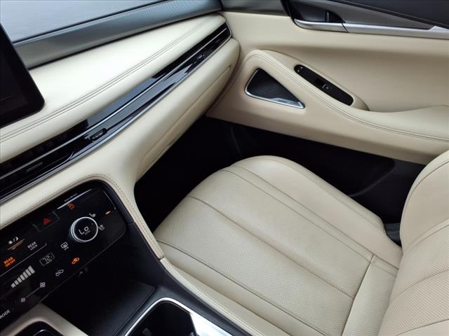 2022 INFINITI QX60 Luxe