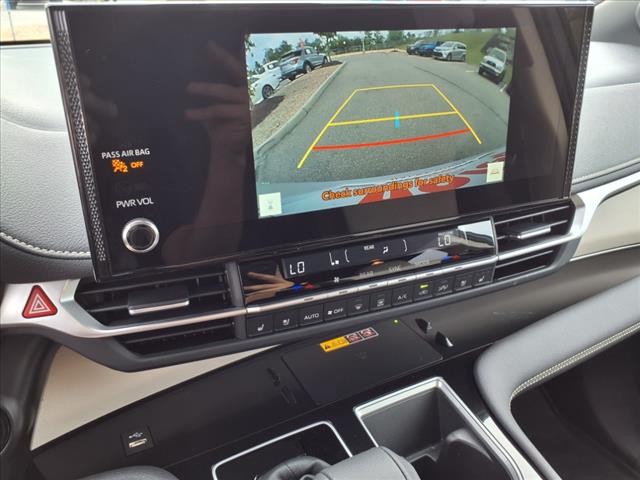 2025 Toyota Sienna Limited 7-Passenger
