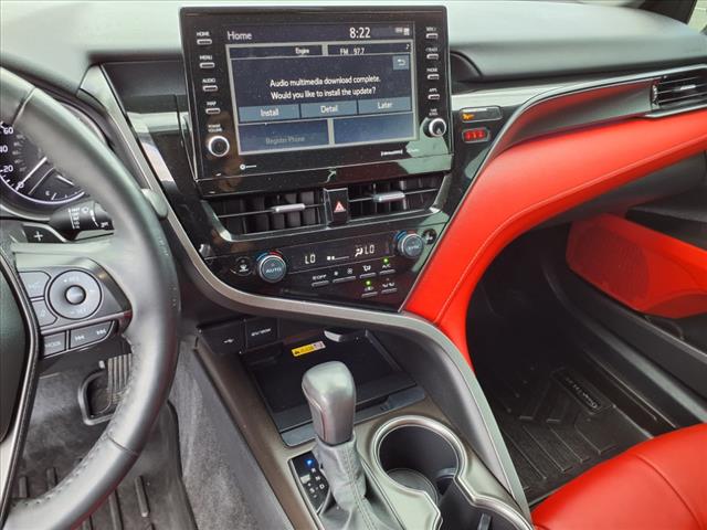 2022 Toyota Camry Hybrid XSE