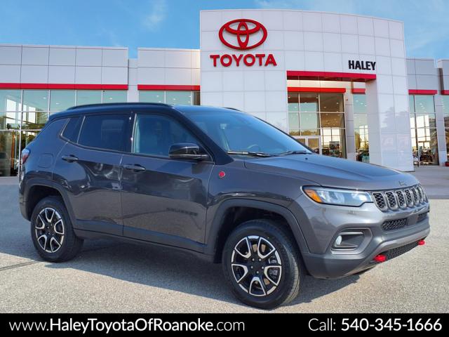 2024 Jeep Compass Trailhawk
