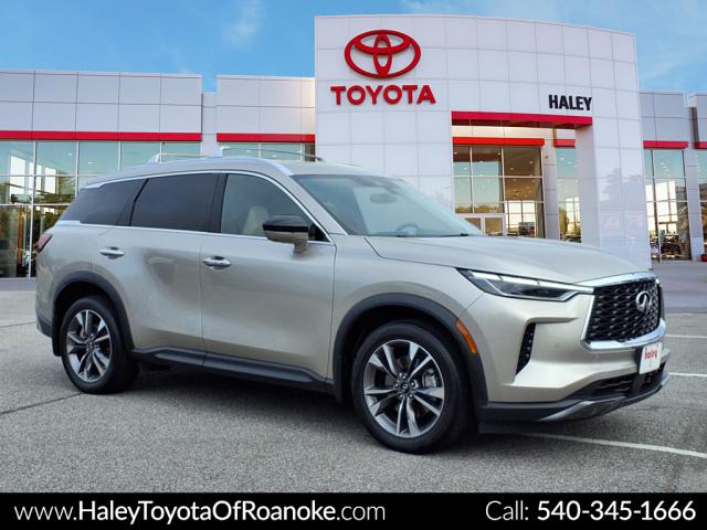 2022 INFINITI QX60 Luxe