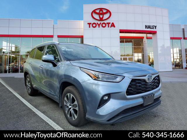 2023 Toyota Highlander Hybrid XLE