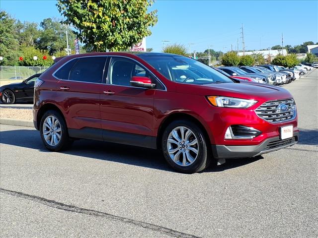 2019 Ford Edge Titanium