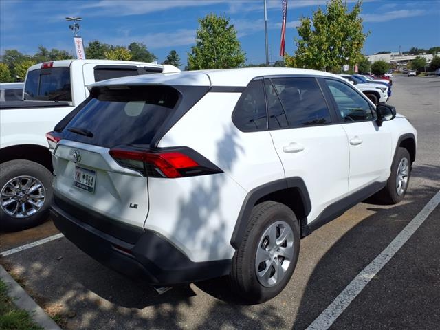 2024 Toyota RAV4 LE