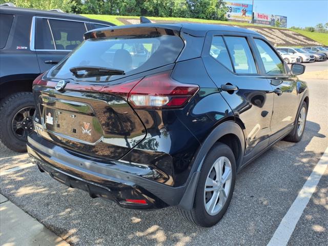 2021 Nissan Kicks S