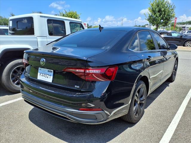 2023 Volkswagen Jetta SE