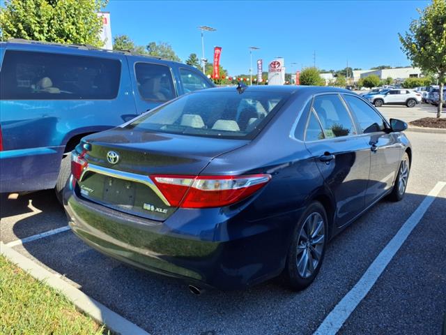 2016 Toyota Camry Hybrid LE
