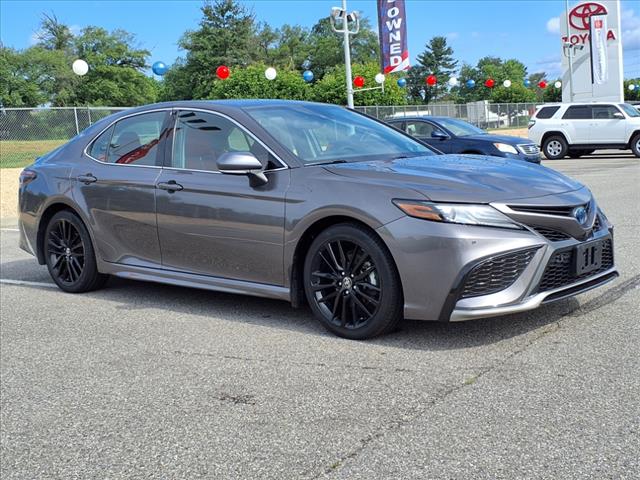 2022 Toyota Camry Hybrid XSE