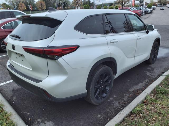 2022 Toyota Highlander L