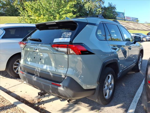 2021 Toyota RAV4 Hybrid XLE