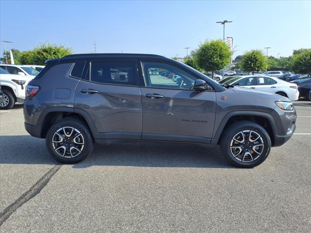 2024 Jeep Compass Trailhawk
