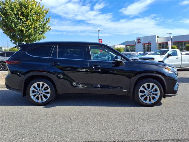 2024 Toyota Highlander Hybrid Limited