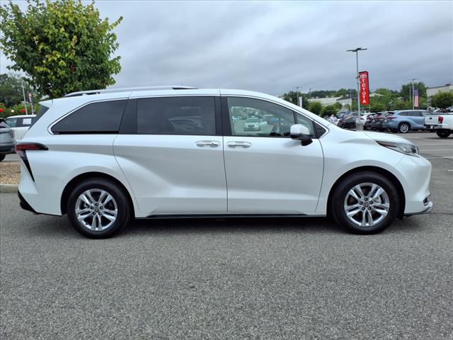 2025 Toyota Sienna Limited 7-Passenger
