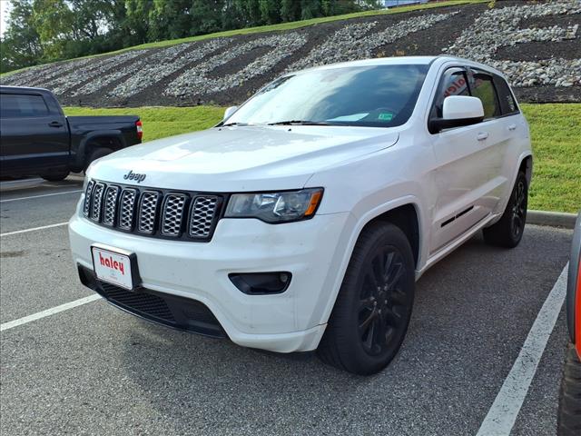 2017 Jeep Grand Cherokee Altitude