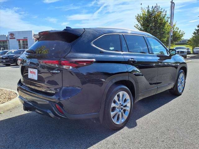 2024 Toyota Highlander Hybrid Limited