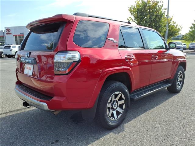 2024 Toyota 4Runner TRD Off-Road