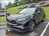 2023 Toyota Highlander Hybrid Bronze Edition