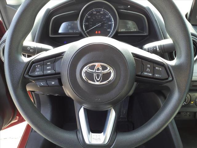 2020 Toyota Yaris LE