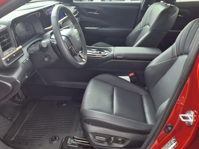 2025 Toyota Crown Platinum