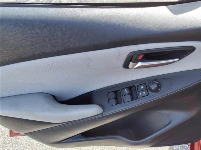 2020 Toyota Yaris LE
