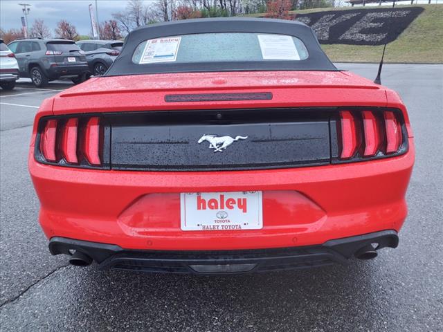 2022 Ford Mustang EcoBoost Premium
