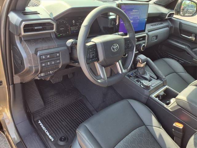 2025 Toyota Tacoma Limited HV